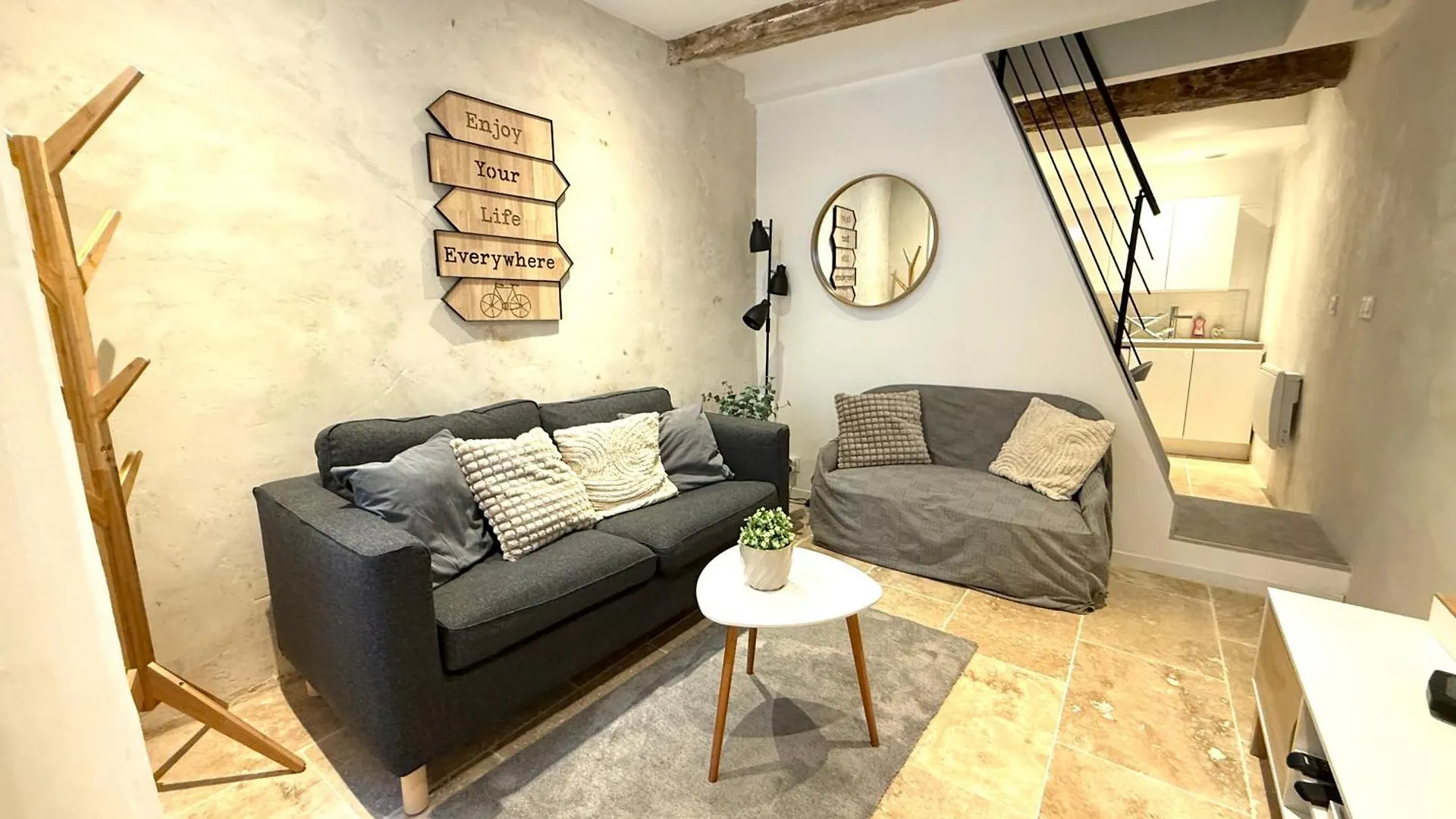 Maison Des Berges Arles
